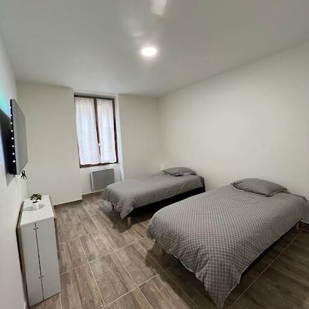 Superbe Appartement A 15 Min De Lyon Saint-Fons エクステリア 写真